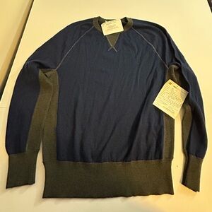 NWT Banana Republic SAMPLE merino wool blend Crewneck Sweater